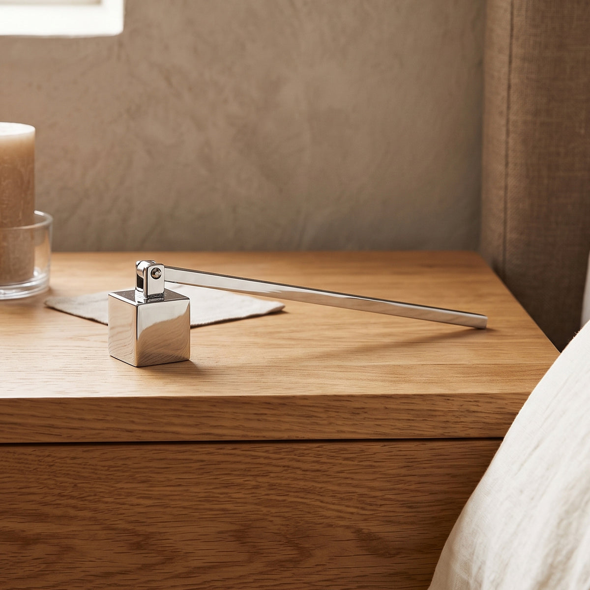 Silver Snuffer • Square